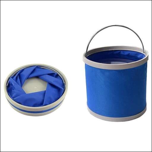 blue bucket with a blue tart