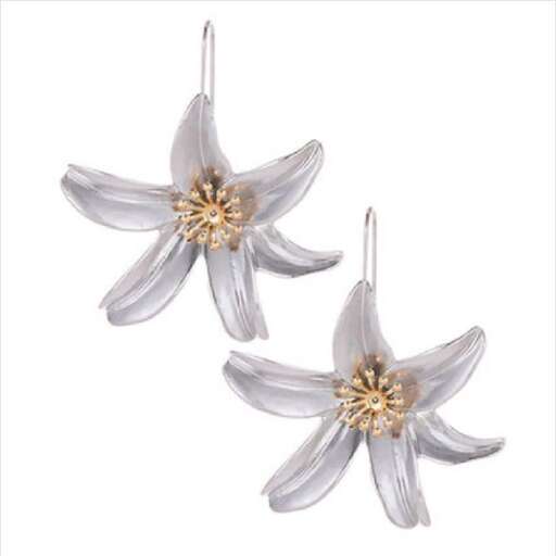 these earrings are made with handmade silver flowers.