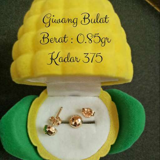 a ring made from a box of gold