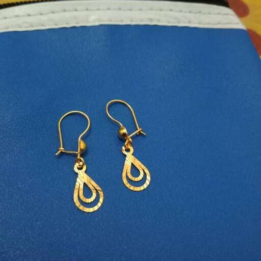 gold earrings from the people