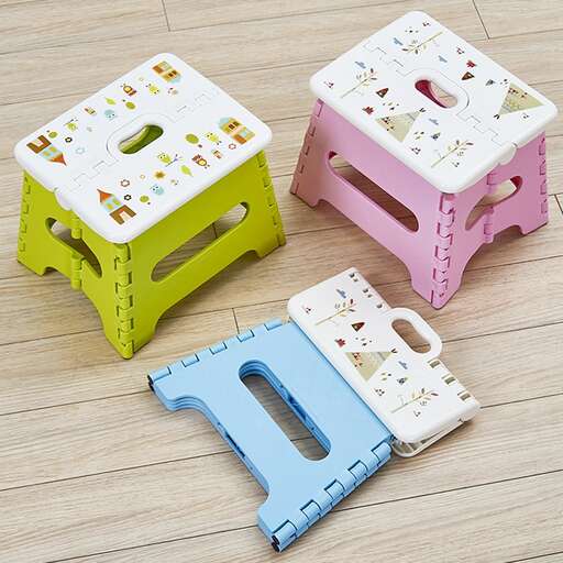 a cute little set of drawers for the little girls in the nursery.