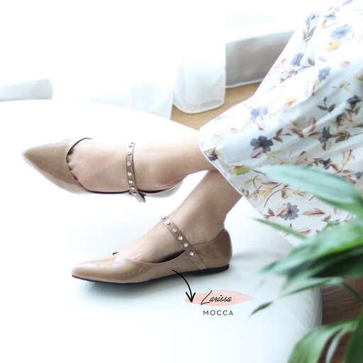 how to wear shoes with a pair of shoes