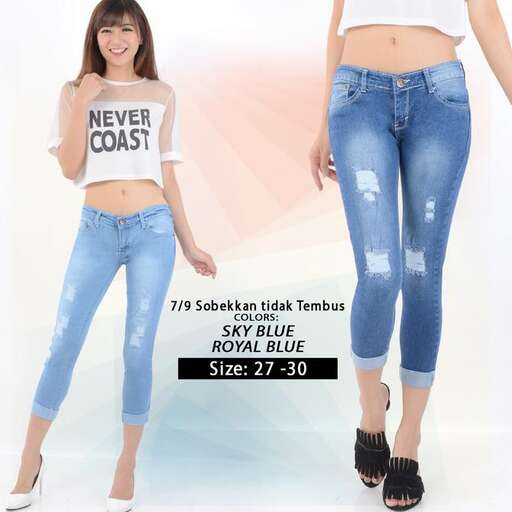 jeans with a t - shirt