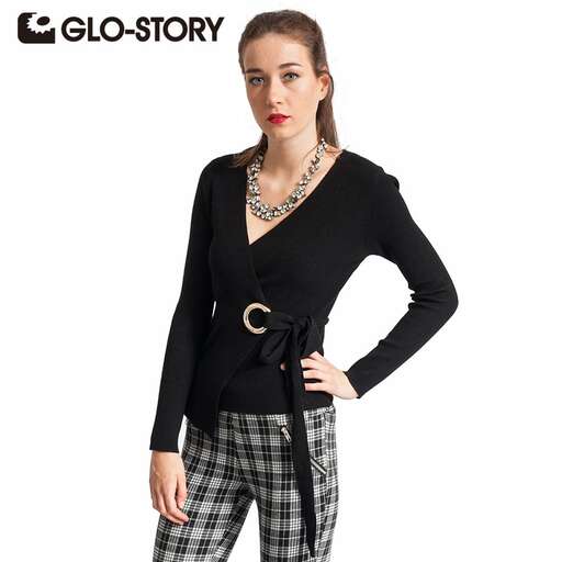 black sweater with a zipper