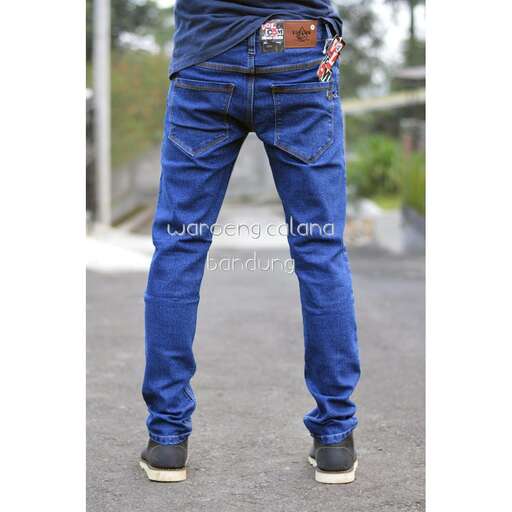 jeans are a must for men.
