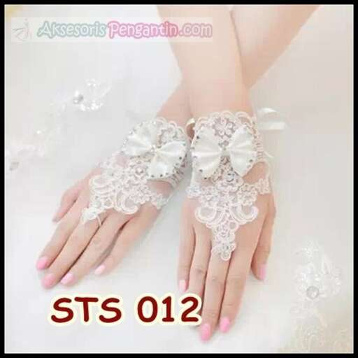 a wedding ring with lace