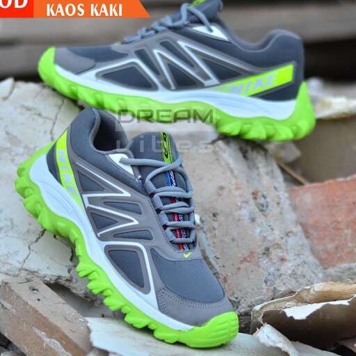 running shoes for men in the rain