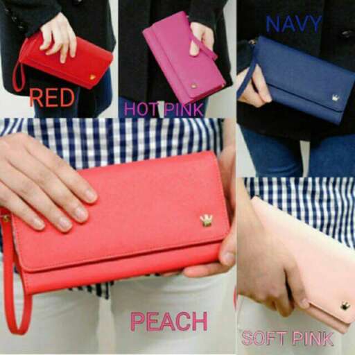 the color of the bag