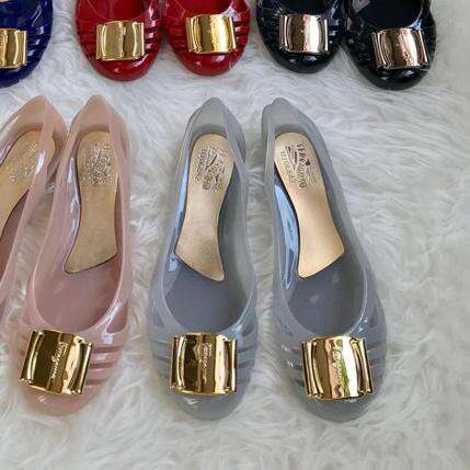 i love these shoes in pink and gold.
