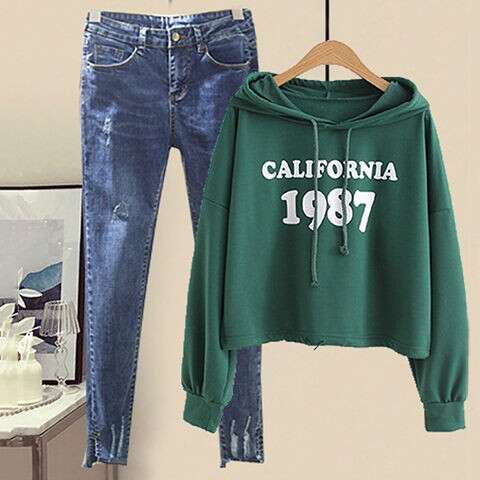 i'm not sure if i could have a hoodie or a sweatshirt.