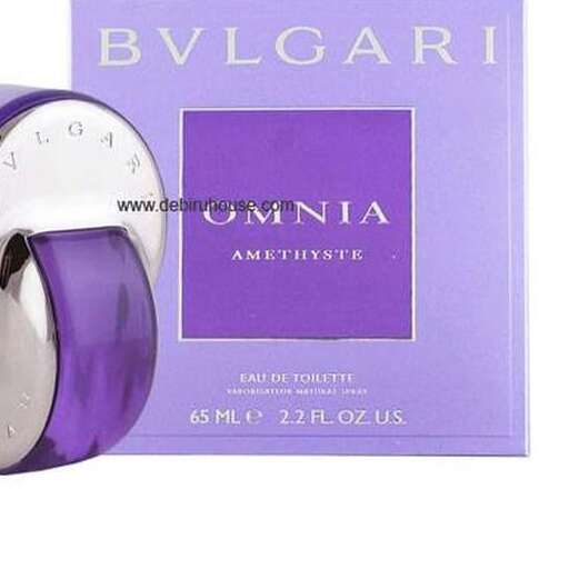 a ring in a box