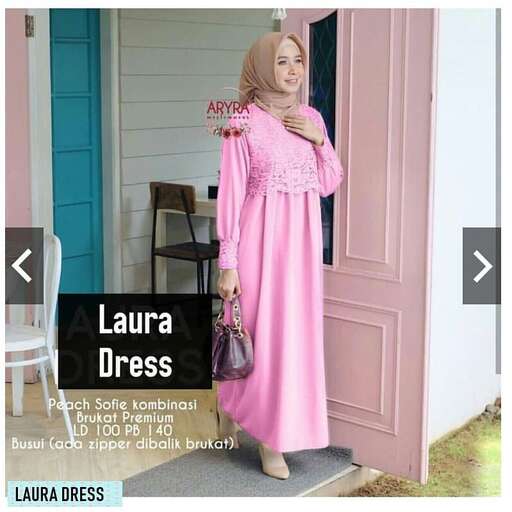 this is a dress for a bridesmaid.