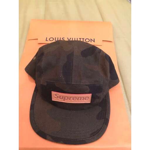 cap for the wedding of person