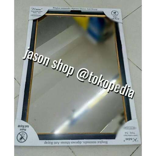 a picture of a glass box on the floor.