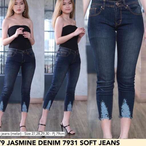 jeans with a black top