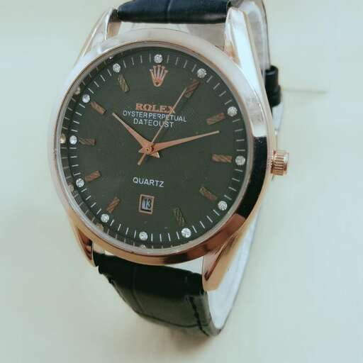 the watch of person, via photo sharing website