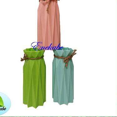 i like the color of the dress