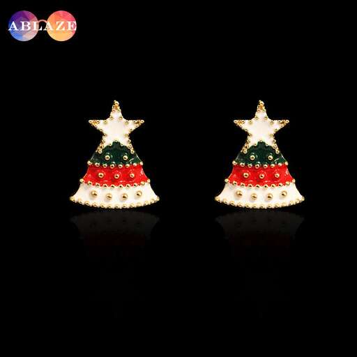 christmas tree earrings made with a pair of stars