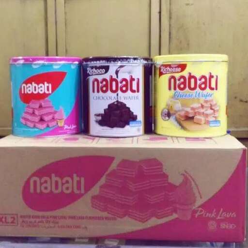 a box of food that is sitting on a table.