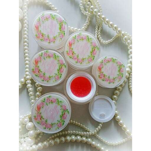 this is a necklace i made for my daughter.