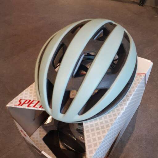 i made this helmet for my son's birthday.