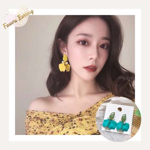 girl in yellow dress