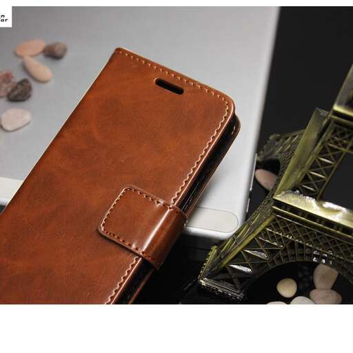 a cell phone case with a cell phone on it.