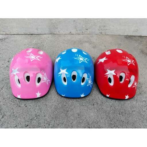 these helmets are made from recycled plastic.