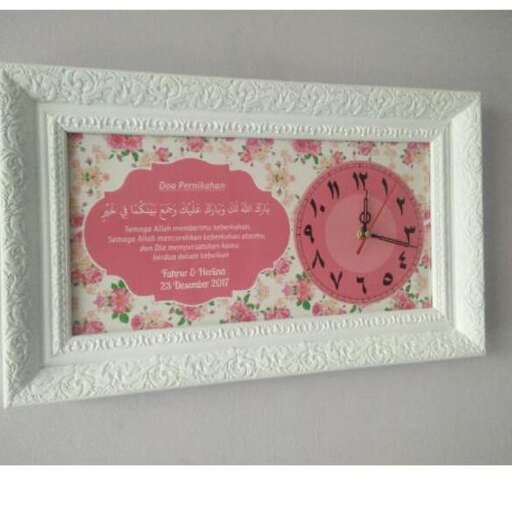 this is a beautiful frame for a clock.