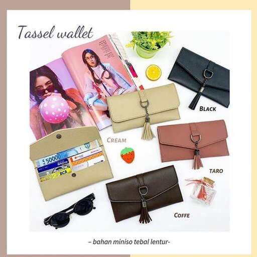 a bag that is a wallet and a wallet.