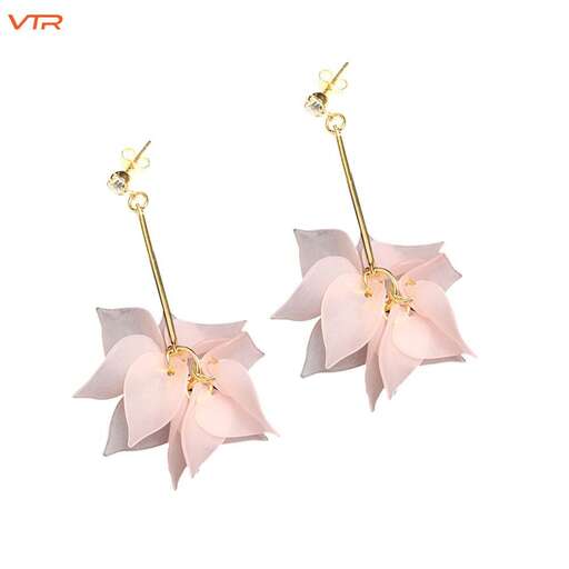 earrings with a flower shaped flower