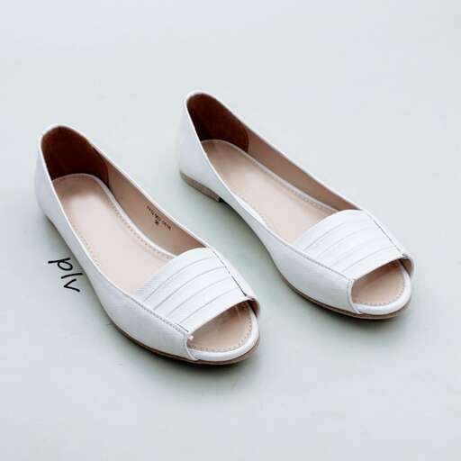 these shoes are made from a shoe.