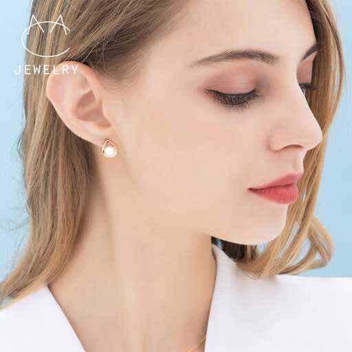 a look at the face of a woman with pink lipstick