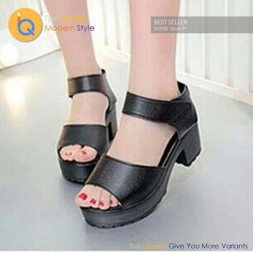 garment with a heel for women