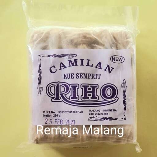 a bag of rice with a label