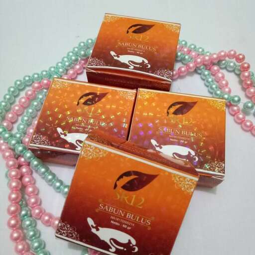 a box of tea cups made by my friend.