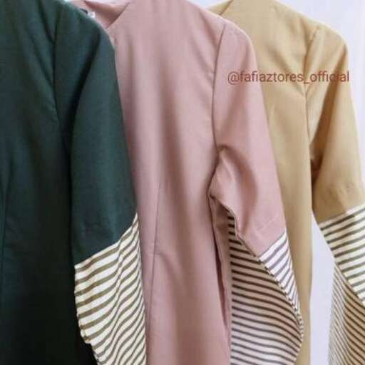 striped shirt with a striped pattern