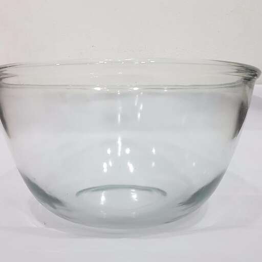 a bowl of water in the kitchen