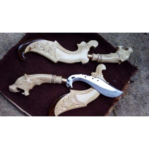 a pair of swords for the sword