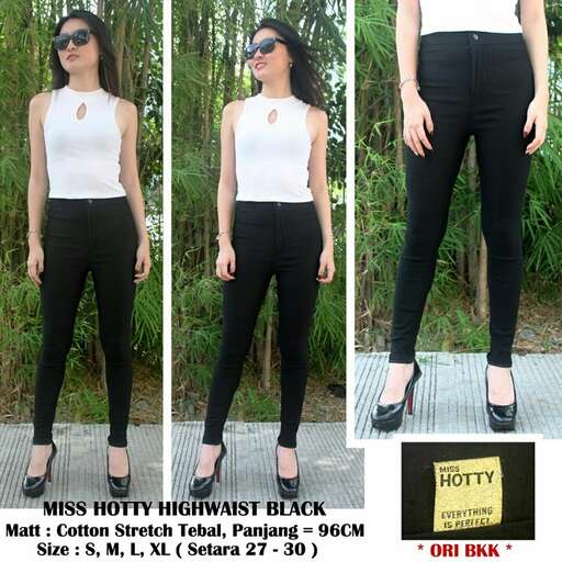 black skinny jeans with a white top and black pants