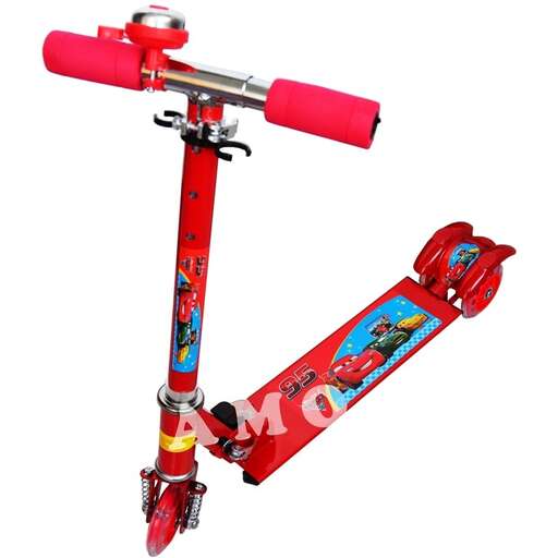 the scooter is a bicycle with a large handlebar.