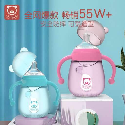 a teapot and a pot in a tea pot