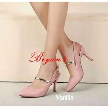 i love these shoes in pink and white.