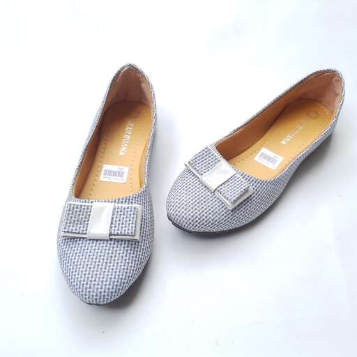 vintage shoes in gray and white