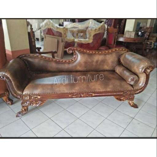 a couch made of leather.