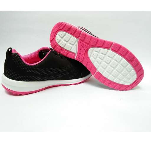 i have a pair of shoes.