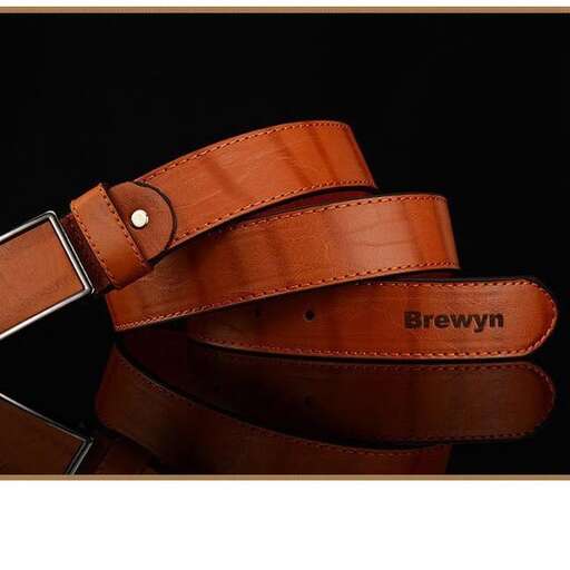 leather belt in leather with a buckle