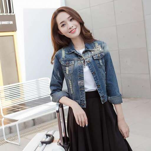 fashion tips to wear a denim jacket