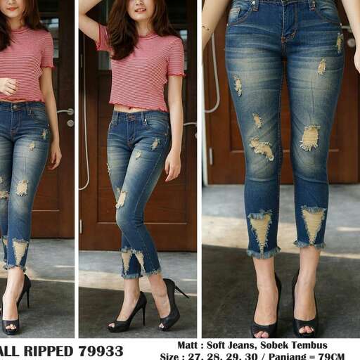 jeans with a pink top