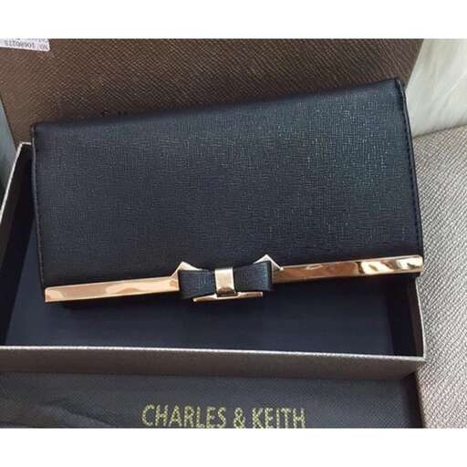 a box of jewelry for men.